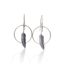 Load image into Gallery viewer, Fine silver Feather drop earrings

