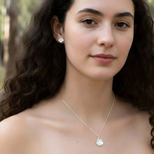 Load image into Gallery viewer, Forget-Me-Not Flower Pendant
