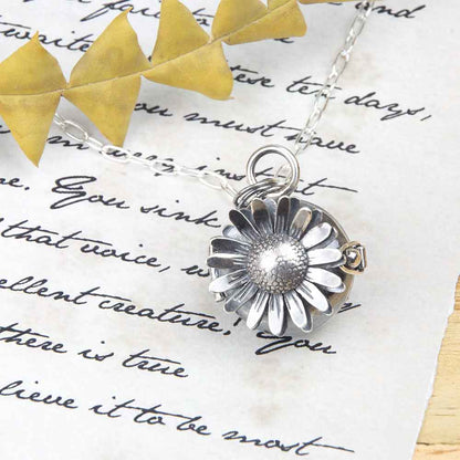 Daisy Days Keepsake Locket